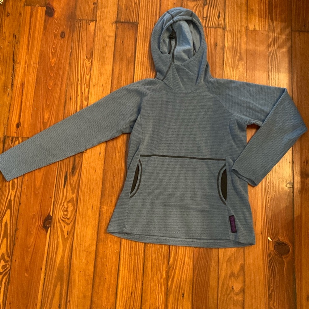 Women’s Small Melanzana Hooded Fleece with Front Pocket